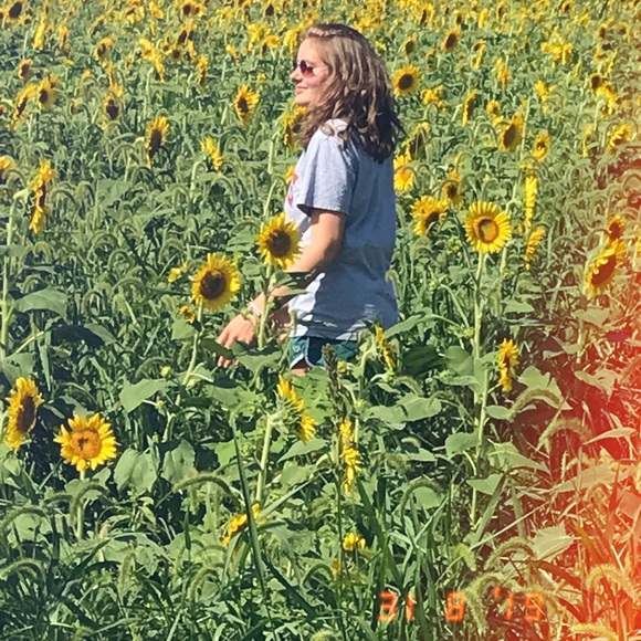 Meet your Posher, Catherine - Picture 1 of 1